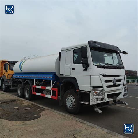 Sinotruk Howo T Water Sprinkler Tank Truck Water Tank Truck And