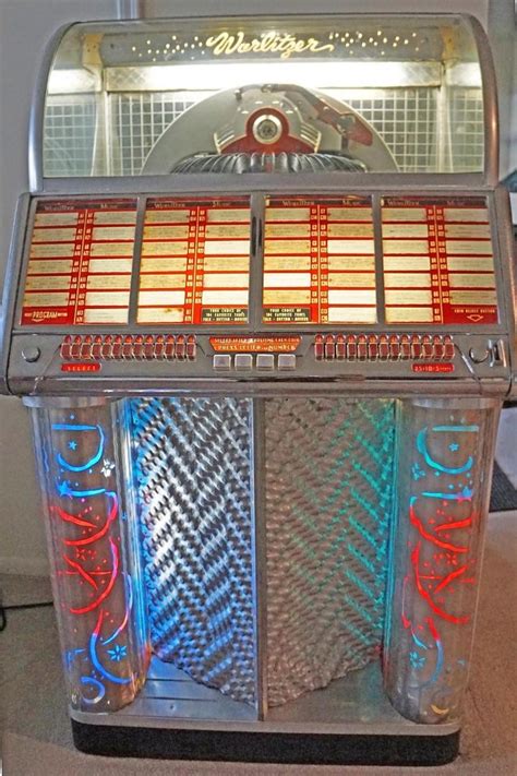 Wurlitzer Jukebox F