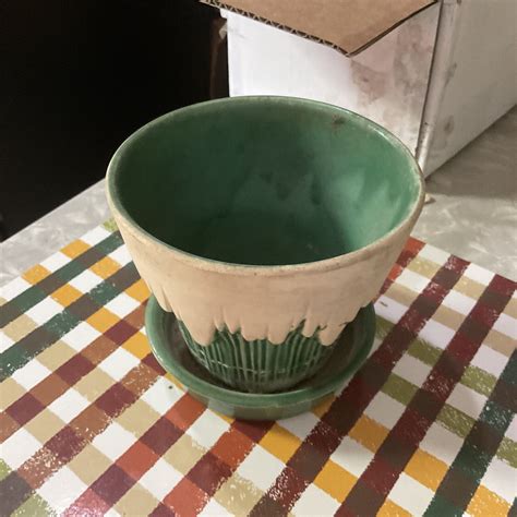 Mccoy S Vintage Art Pottery Green Icicle Flower Pot Saucer Planter