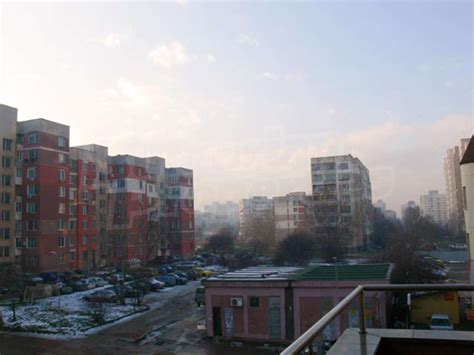 Разположение, обзавеждане и оборудване на имота: Апартамент за продажба ...