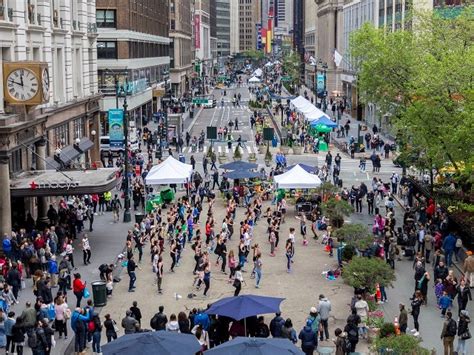 Public Spaces: 10 Principles for Connecting People and the Streets ...