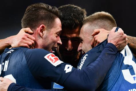 Sieg gegen Stuttgart 1899 Hoffenheim bleibt nach spätem Siegtor oben