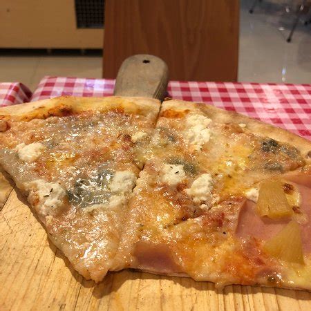 Pizza Mia, Male - Restaurant Reviews, Photos & Phone Number - TripAdvisor