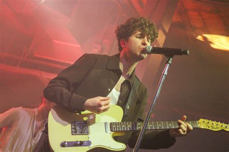 Recap The Kooks Inside In Inside Out 15th Anniversary Tour In Albany