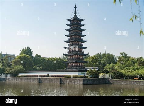 The Xing Shengsheng Monastery Tower Built Before And After Xining 1068