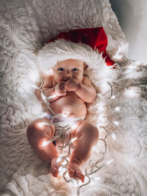 Babys First Christmas Christmas Baby Pictures Baby Christmas