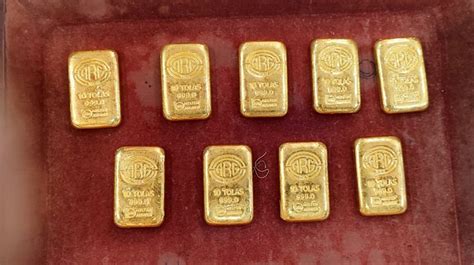 Up Member Held With 9 Gold Bars Bangladesh Post