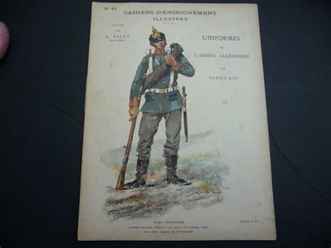 F 2 cahiers d enseignement uniformes de l armée allemande VENDUS