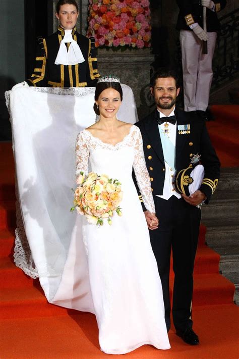 Sofia Hellqvist Weds Sweden S Prince Carl In A Gorgeous Long Sleeved Gown Royal Brides