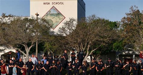 Families Of Victims Survivors Of Marjory Stoneman Douglas Shooting To