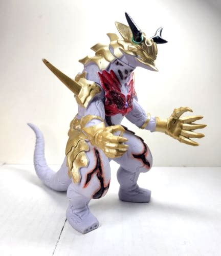 Thunder Killer Ultraman Geed Kaiju Ultra Monster Dx Bandai Figure