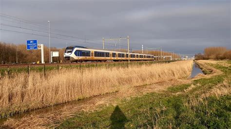 Slt Als Trein Tiel Den Haag Bij Zoetermeer Youtube