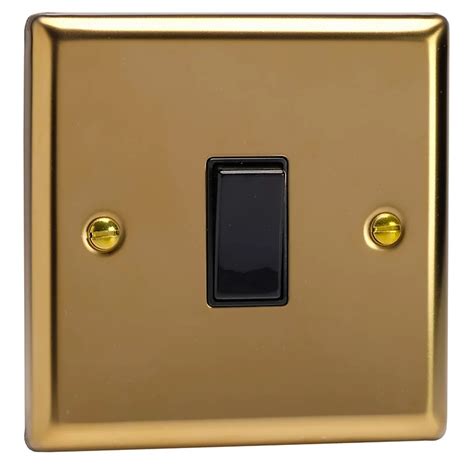 Varilight 1 Gang 20a Double Pole Rocker Switch Polished Brass Diy At Bandq