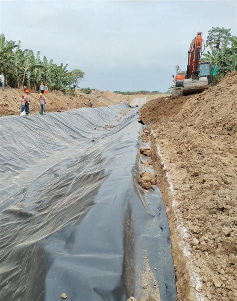 Midagri Pebpt Supervisa Instalaci N De Geomembranas En Canal Aductor