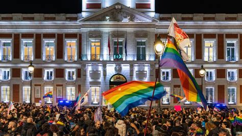 La V A Constitucional Contra Las Leyes Trans Y Lgtbi De Ayuso Los