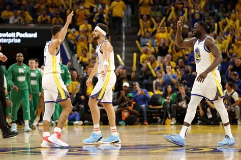 Steph Curry Sends A Clear Message About Draymond Green Klay Thompson