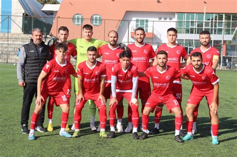 Ekmek Y Bld Alemda Spor Ta Oluk Ma Nda Kazanan Kmad Futbol Amat R