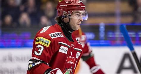 Frölunda Värvar Stjärncenter Från Shl Rivalen