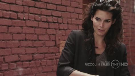 Season 1 Episode 3 Rizzoli And Isles Image 23842122 Fanpop