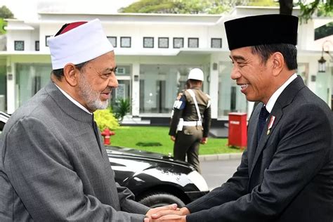 Presiden Jokowi Sambut Kunjungan Grand Syekh Al Azhar Keduanya Bahas