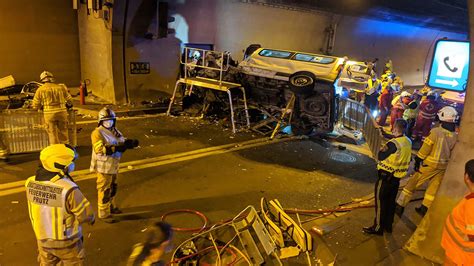 Verkehrsunfall Im Landecker Tunnel Feuerwehr Landeck