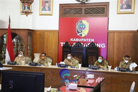 VIDCON RAPAT EVALUASI PERCEPATAN PENYERAPAN APBD TAHUN ANGGARAN 2021