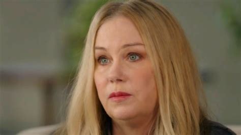 Christina Applegate Reveals Why Isolating Is The Way Shes Coping With Her Ms Diagnosis