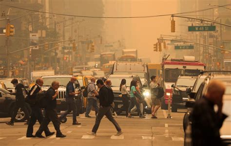 Nueva York Cubierta Por El Humo Fotos