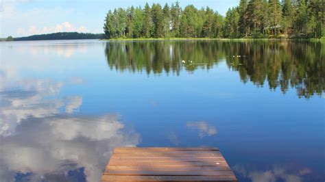 Fortsatt Avrådan Från Att Bada I Och Dricka Vatten Från Sjön Noen Aneby