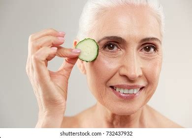 Beauty Portrait Smiling Half Naked Elderly Stock Photo 732437932