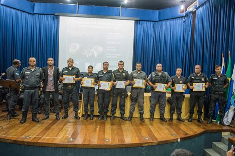 Policiais Militares Do 8° Bpm São Homenageados Campos 24 Horas Seu