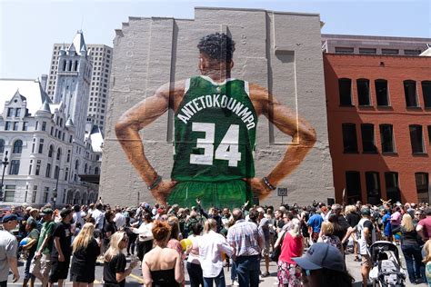 Gigantic Mural Honoring Milwaukee Bucks Giannis Antetokounmpo Unveiled