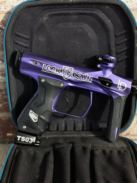 Used Shocker Amp Paintball Gun Purple Lockdown Le