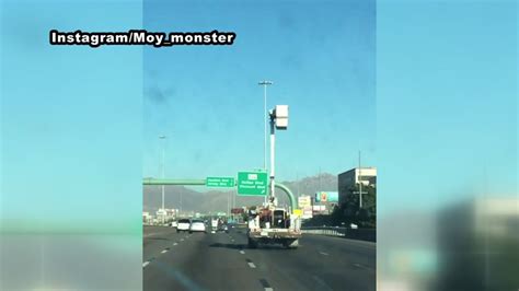 Utility Truck With Bucket Up Narrowly Misses Highway Sign Abc13 Houston