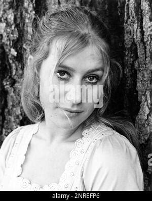 A MIDSUMMER NIGHT'S DREAM, Helen Mirren, 1981 Stock Photo - Alamy