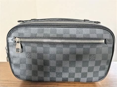 Louis Vuitton ルイヴィトン ダミエ グラフィット アンブレール ボディバッグ N41289ダミエ・グラフィット｜売買された