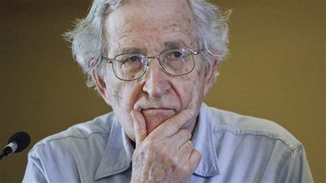 Motivo Do Silêncio Do Linguista Noam Chomsky é Revelado