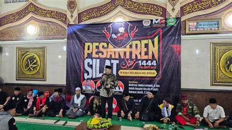 Ratusan Jawara Dari Berbagai Perguruan Silat Kembali Hadiri Pesantren