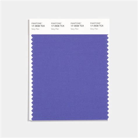 Pantone 2022年度代表色揭曉！全新「very Peri」長春花藍，穿搭靈感一次看