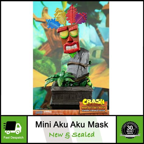 Crash Bandicoot Mini Aku Aku Mask First4figures Resin Statue Figur