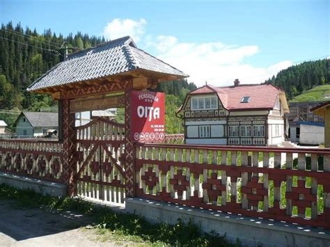 Pin De Rodica Ceausu Em Bucovina Oameni Si Locuri