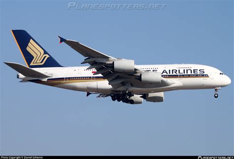 V Skk Singapore Airlines Airbus A Photo By Daniel Schwinn Id