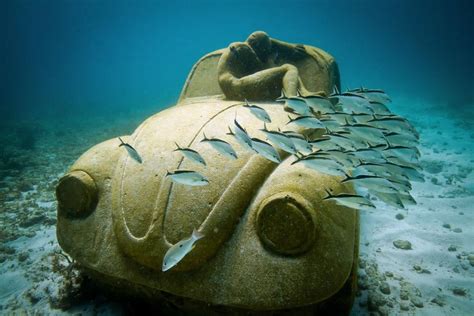 Museo Subacuático de Arte MUSA by Jason DeCaires Taylor