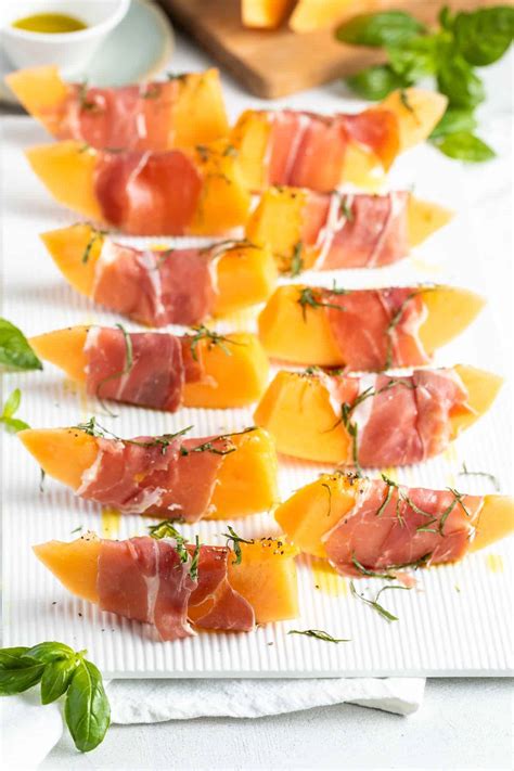 Prosciutto E Melone Gourmet At Mari Douglas Blog