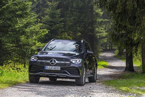 Mercedes Benz Glc Hybrid Review Changing Lanes