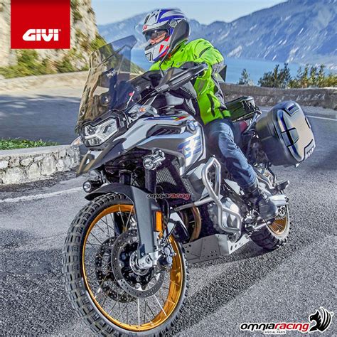 Givi V58NT Monokey Maxia 5 Top Case 58 Litres In Black ABS With