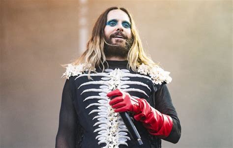 Thirty Seconds To Mars Share Rousing New Single Seasons