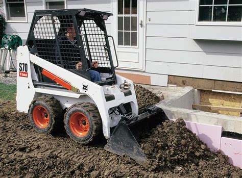 Bobcat S70 Skid Steer Specs (2008 - 2017) | LECTURA Specs