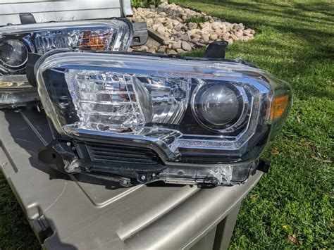 Sold Oem Drl Led Headlights Tacoma World