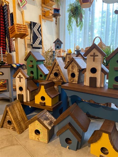 Casinhas De Passarinho Tipo Nau Bird Houses Bird House Outdoor Decor